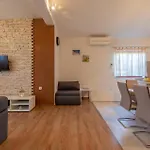 Luxurious In Zemunik Gornji Vlasnovic