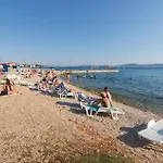 Luxurious In Zemunik Gornji Vakantiehuis *