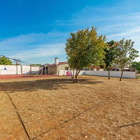 Beautiful In Zemunik Gornji Vlasnovic